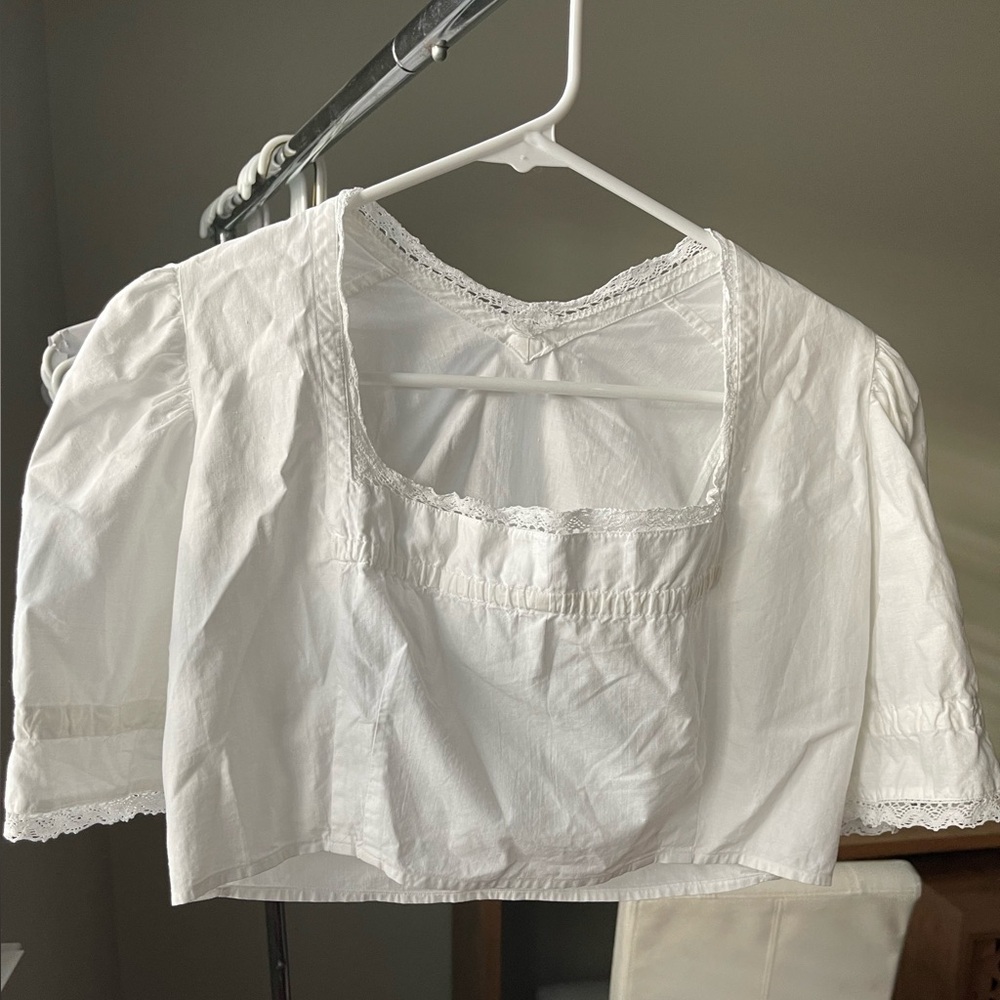 Vintage White Women's Crop Top